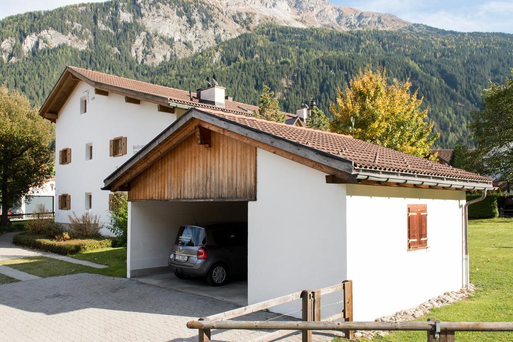 Ferienwohnungen Muntschi Andeer Exterior photo